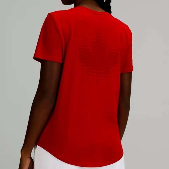 NWT Lululemon Canada Tee - Picture 1 of 3